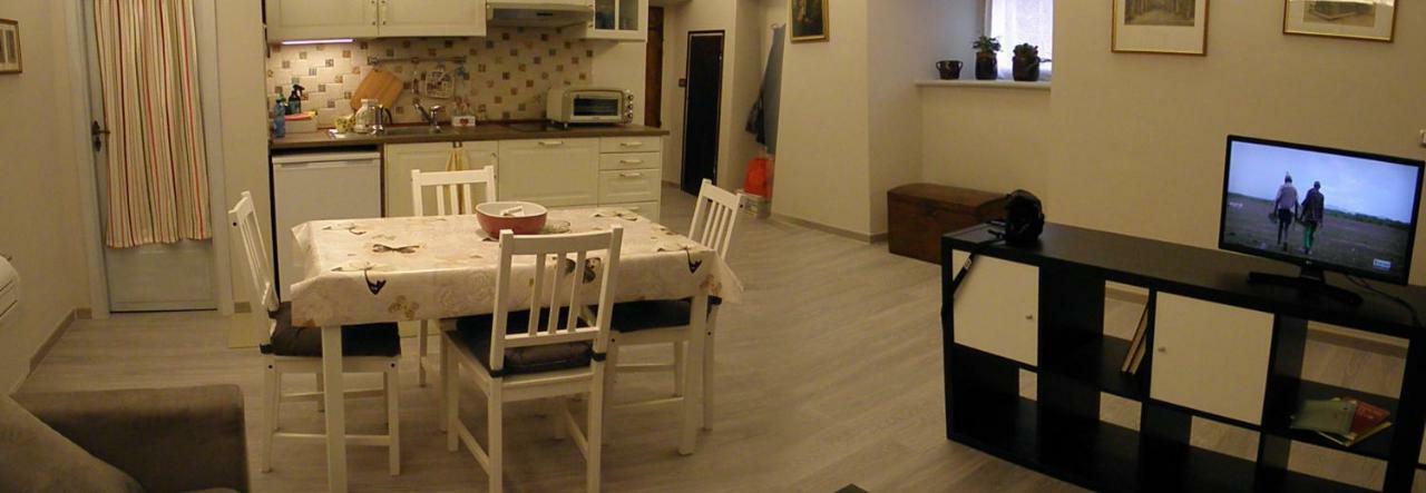 La Rosa Apartment ออร์เวียโต ภายนอก รูปภาพ
